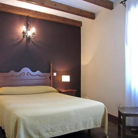 De La Abuela Πανσιόν 3*