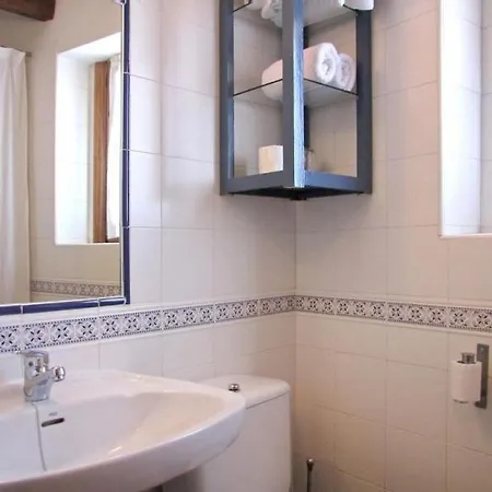 Πανσιόν De La Abuela 3*