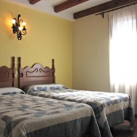 De La Abuela 3* Montejo de Tiermes